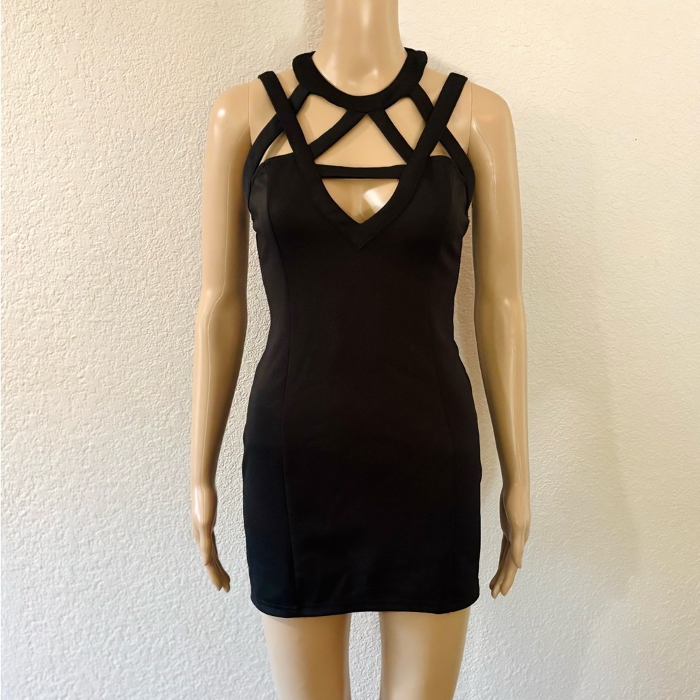 TOBI Black Gothic V-Neck Strappy Mini Bodycon Dress